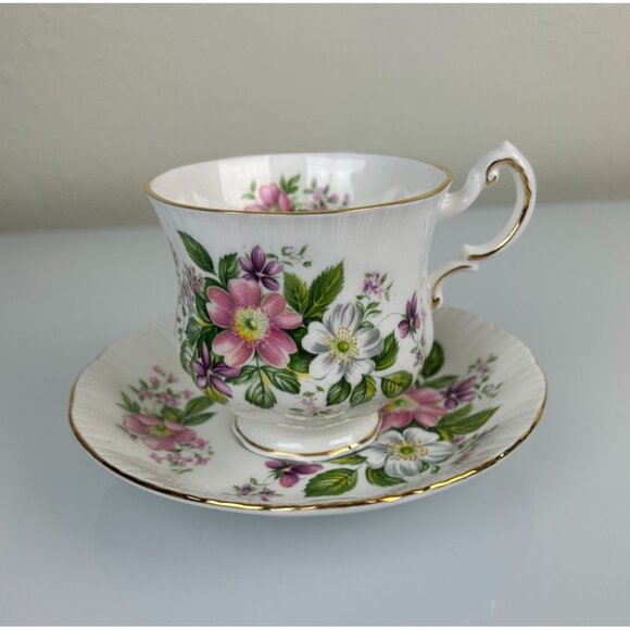 Vintage Paragon Flower Festival Teacup & Saucer Set, Pink Purple Floral, England - Picture 2 of 15
